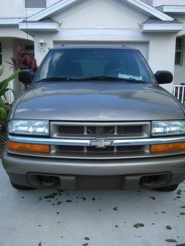 2002 chevrolet blazer ls sport utility 4-door 4.3l