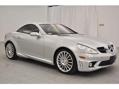 Slk 55 amg with navigation / heated seats / clean carfax - no reserve