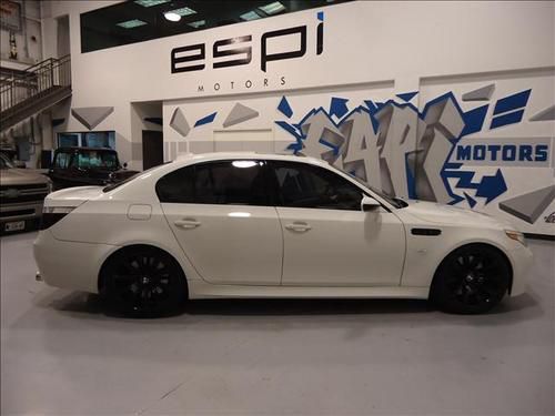 2006 bmw m5, 500 hp, smg, navi, custom sound system, blacked out, 100k warranty!