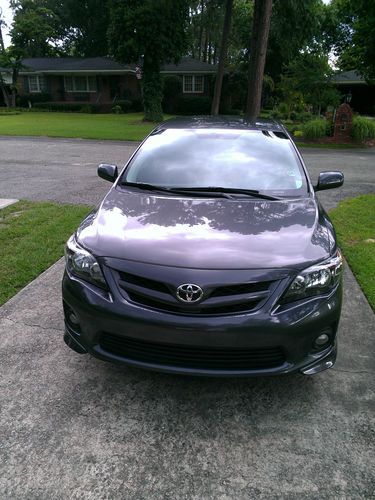 2011 toyota corolla s sedan 4-door 1.8l