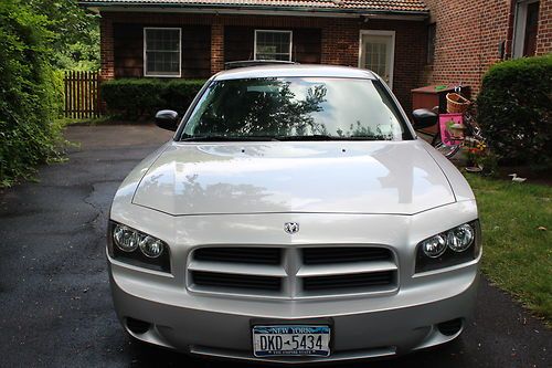 2008 dodge charger se sedan 4-door 2.7l