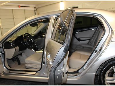 Leather Sunroof MP3 SIRIUS XM Bluetooth Wireless Tinted Windows Alloy Wheels, image 12