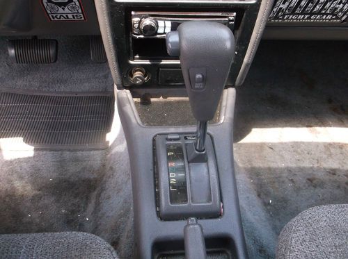 1990 Toyota Camry, NO RESERVE, image 6