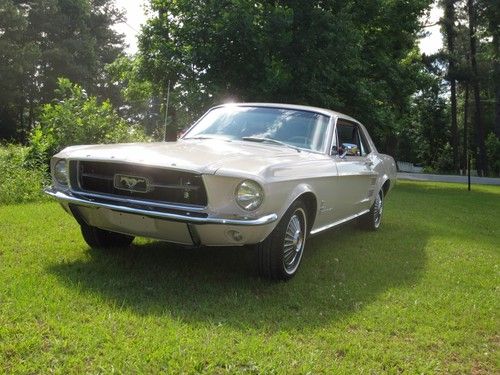 1967 ford mustang coupe