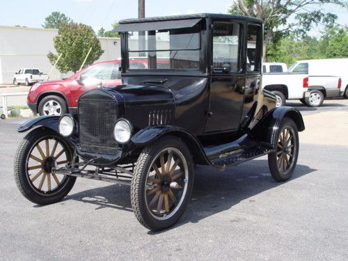 1924 ford model t 2-door coupe