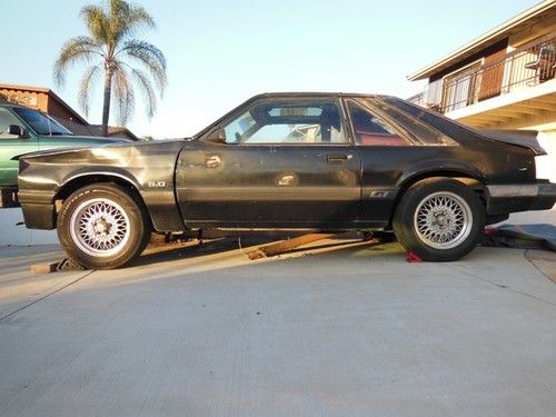1985 ford mustang gt 5.0 t tops roller no motor or transmission fox body