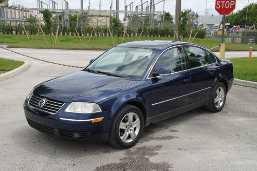 2005 volkswagen passat gls sedan 4-door 2.0l