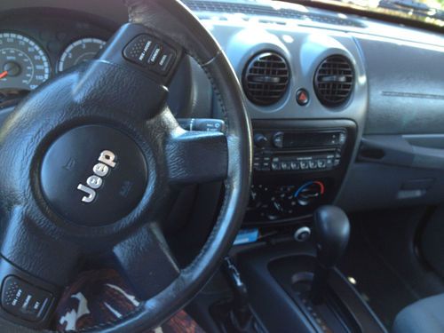 2006 Jeep Liberty 65th Anniversary Edition Sport Utility 4-Door 3.7L, US $9,999.00, image 4