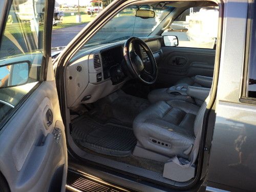 chevy, tahoe, charcoal, 4-door, 4wd, leather, LT package, running boards, image 5