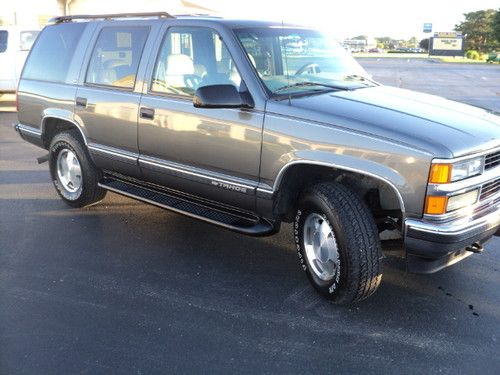 chevy, tahoe, charcoal, 4-door, 4wd, leather, LT package, running boards, image 8