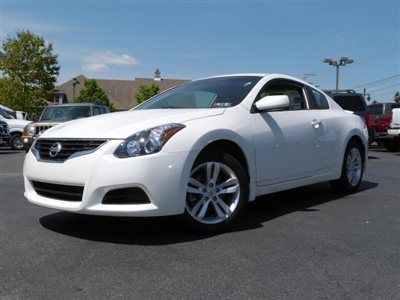 2011 nissan altima coupe s automatic