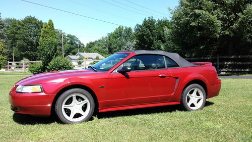 2000 ford mustang gt convertable 5spd