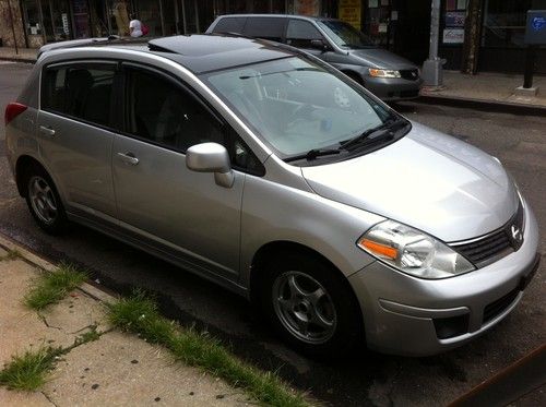 2007 Nissan Versa S Hatchback 4D ONLY 22K Mileage, US $9,000.00, image 2