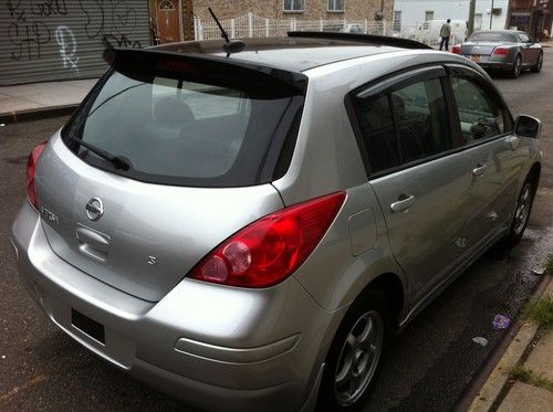 2007 Nissan Versa S Hatchback 4D ONLY 22K Mileage, US $9,000.00, image 4