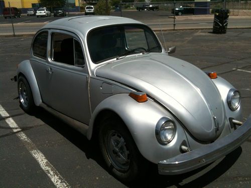 1977 vw volkswagen superbeetle not fuel injected