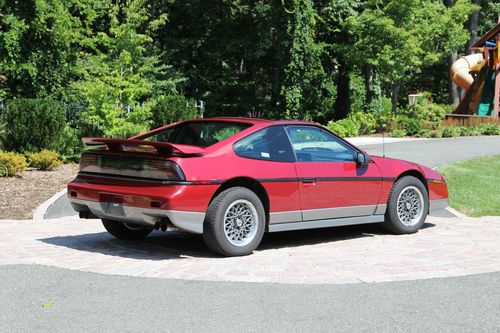 1987 pontiac fiero gt coupe 2-door 2.8l