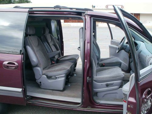 2000 Dodge Grand Caravan LE Mini Passenger Van 4-Door 3.3L, image 3