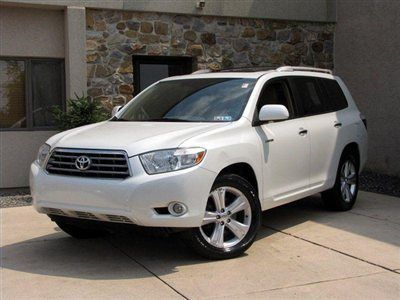 2008 toyota highlander limited 4wd. navigation, sunroof, rear dvd entertainment