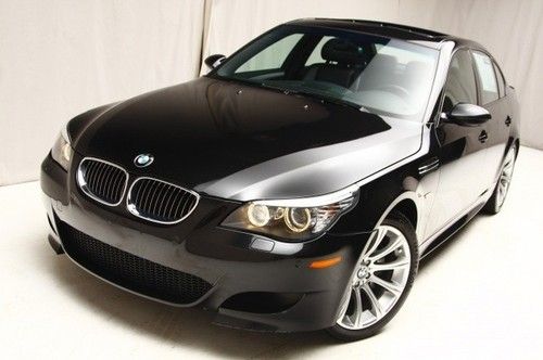 We finance! 2008 bmw m5 rwd navigation