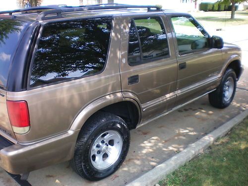 CHEVROLET BLAZER 01 03 04 2002 ONE OWNER ESTATE SALE 37,777  MILES LOADED, image 2