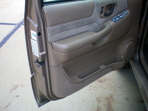 CHEVROLET BLAZER 01 03 04 2002 ONE OWNER ESTATE SALE 37,777  MILES LOADED, image 6