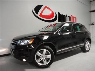 Donohoo, navigation system, panoramic sunroof, heated leather seats