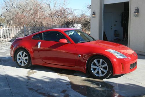 2004 nissan 350z enthusiast coupe 2-door 3.5l