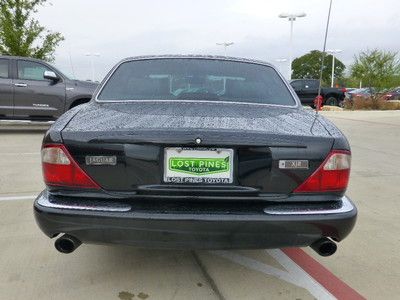 Base 4.0L CD 9 Speakers AM/FM radio Cassette Premium audio system Memory seat, image 7