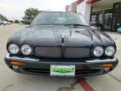 Base 4.0L CD 9 Speakers AM/FM radio Cassette Premium audio system Memory seat, image 13