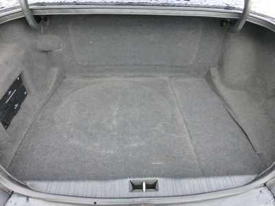 Base 4.0L CD 9 Speakers AM/FM radio Cassette Premium audio system Memory seat, image 19