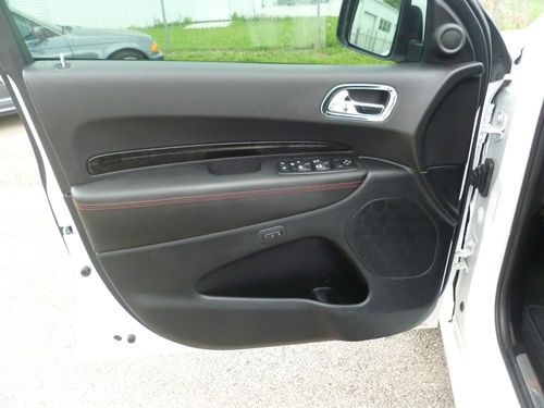 DODGE DURANGO R/T HEMMI LOADED GREAT COND WARRANTY PALM BEACH CAR NO RESERVE, image 9