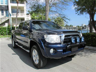 Toyota tacoma double cab 4x4 leather navi auto sharp