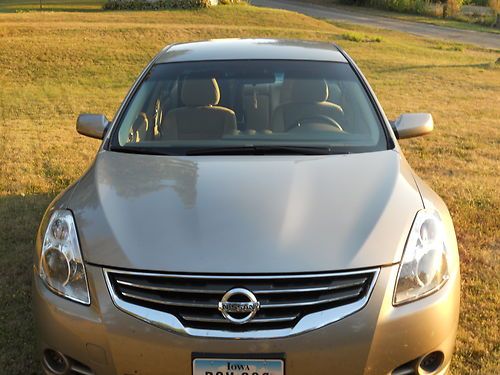 2012 Nissan Altima Base Sedan 4-Door 2.5L, US $15,900.00, image 2