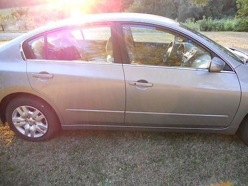 2012 Nissan Altima Base Sedan 4-Door 2.5L, US $15,900.00, image 4