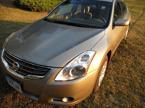 2012 Nissan Altima Base Sedan 4-Door 2.5L, US $15,900.00, image 9