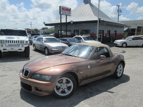 2000 bmw z3 ~ m package ~ 5 speed ~ 2.3 motor ~ very clean fl car ~ must go ~