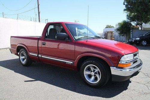 2001 chevrolet chevy s-10 low miles 86k 4 cylinder automatic no reserve