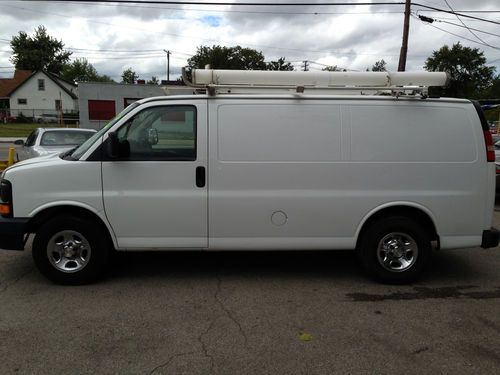 2007 chevrolet express 1500 cargo van