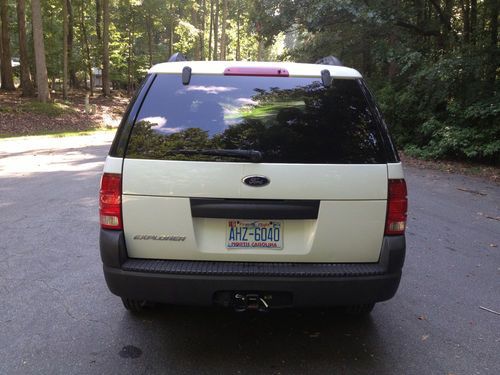 2003 White Ford Explorer XLS Sport Utility 4-Door 4.0L Good Condition, US $3,650.00, image 4