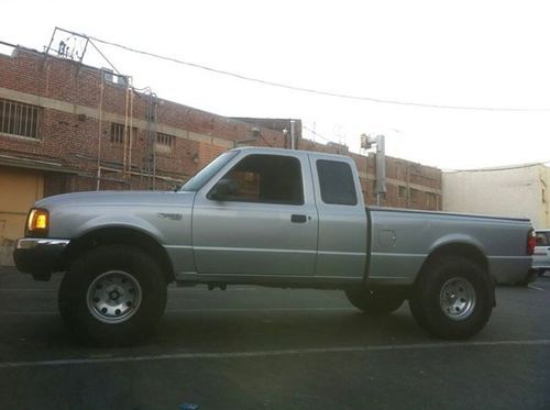 2001 ford ranger xlt extended cab pickup 2-door 3.0l