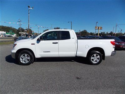 2008 toyota tundra sr5 4wd double cab 5.7 liter clean carfax we finance mint