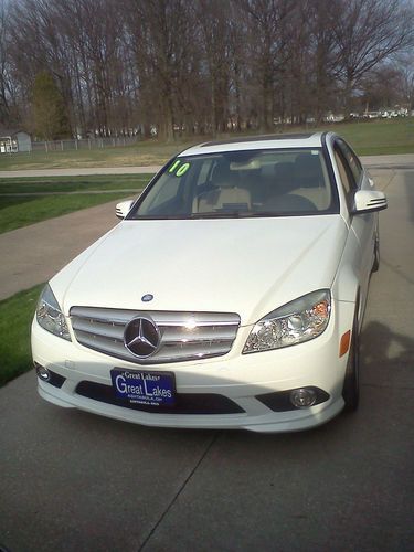 Excellent condition 2010 mercedes-benz c-class 4 matic