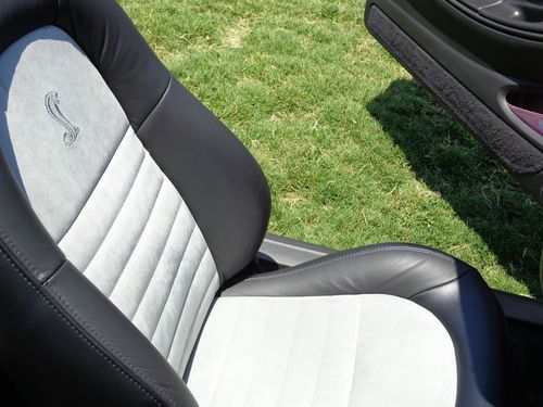 2001 Ford Mustang SVT Cobra Convertible 2-Door 4.6L, image 4