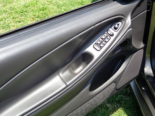 2001 Ford Mustang SVT Cobra Convertible 2-Door 4.6L, image 5