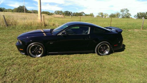 2010 ford mustang gt coupe 2-door 4.6l