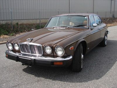 1977 jaguar xj6  clean runs great low miles