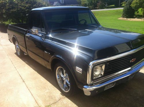 72 chevy c10 resto-mod.  lt1-fi, 700r, tilt, tach, a/c, bucket seats