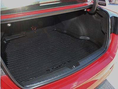 2.0L Turbo Leather Keyless Entry Power Seats MP3 Bluetooth Alloy Wheels Sporty, image 9