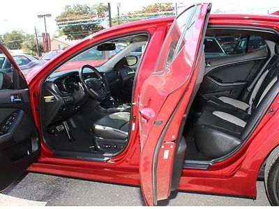 2.0L Turbo Leather Keyless Entry Power Seats MP3 Bluetooth Alloy Wheels Sporty, image 12