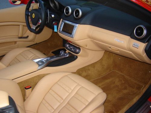 2010 Ferrari California Base Convertible 2-Door 4.3L, image 10